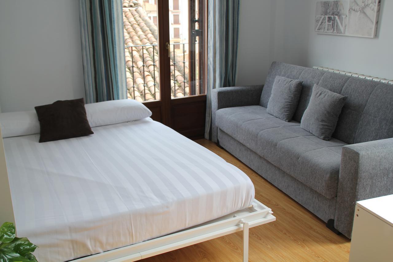 Apartamentos San Lazaro Ezcaray Exteriör bild