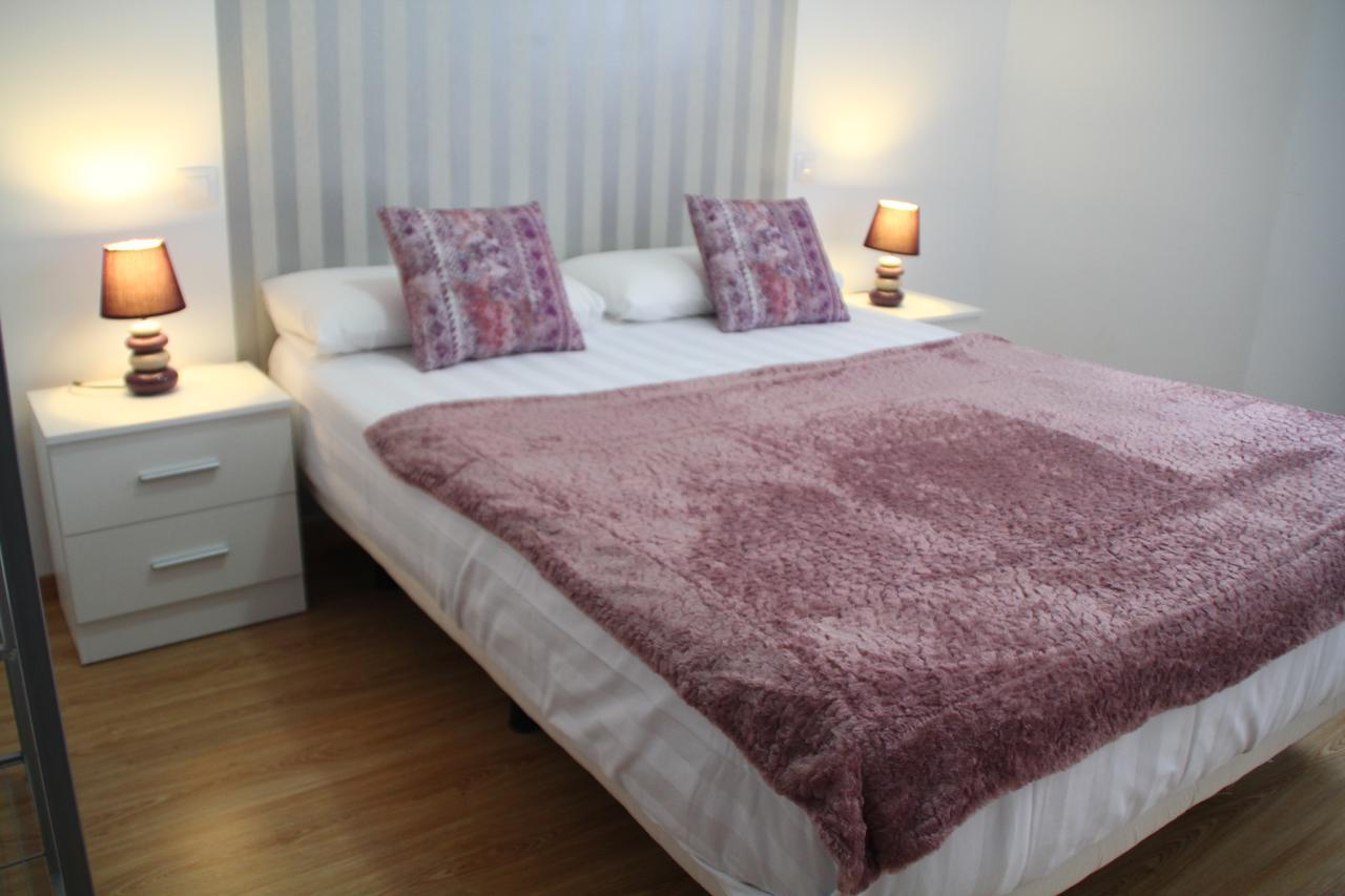 Apartamentos San Lazaro Ezcaray Exteriör bild